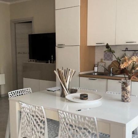 A Due Passi Dal Centro Apartment ราเวนนา ภายนอก รูปภาพ