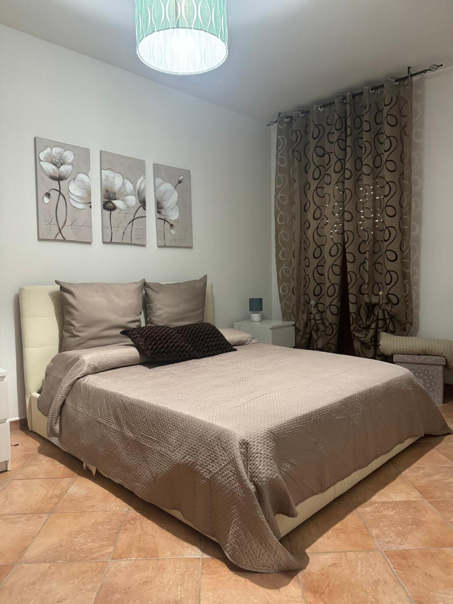 A Due Passi Dal Centro Apartment ราเวนนา ห้อง รูปภาพ